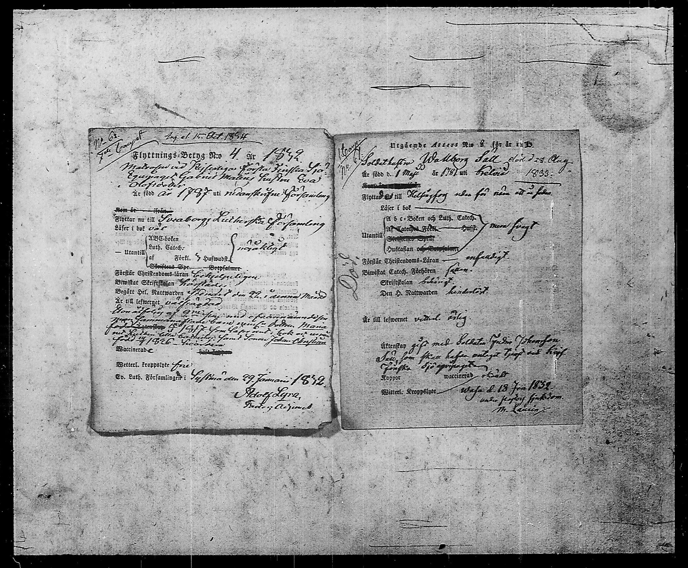 [ ../kirjat/Kirkonkirjat/ensimmainen_suomen_meriekipaasi/muuttokirjoja_1832-1833_es173/kuvat/105.jpg ]