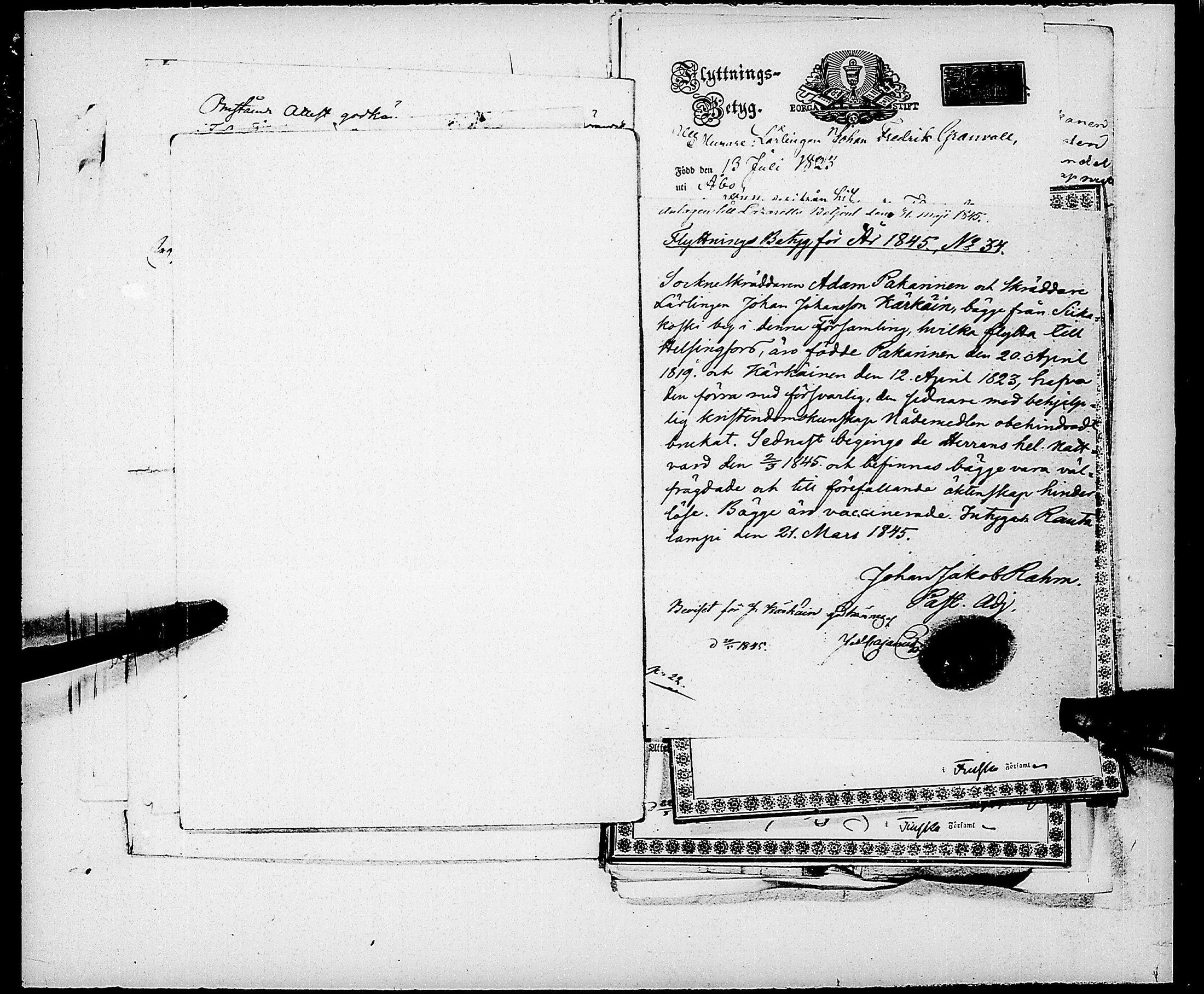 [ ../kirjat/Kirkonkirjat/ensimmainen_suomen_meriekipaasi/muuttokirjoja_1844-1845_es175/kuvat/208.jpg ]
