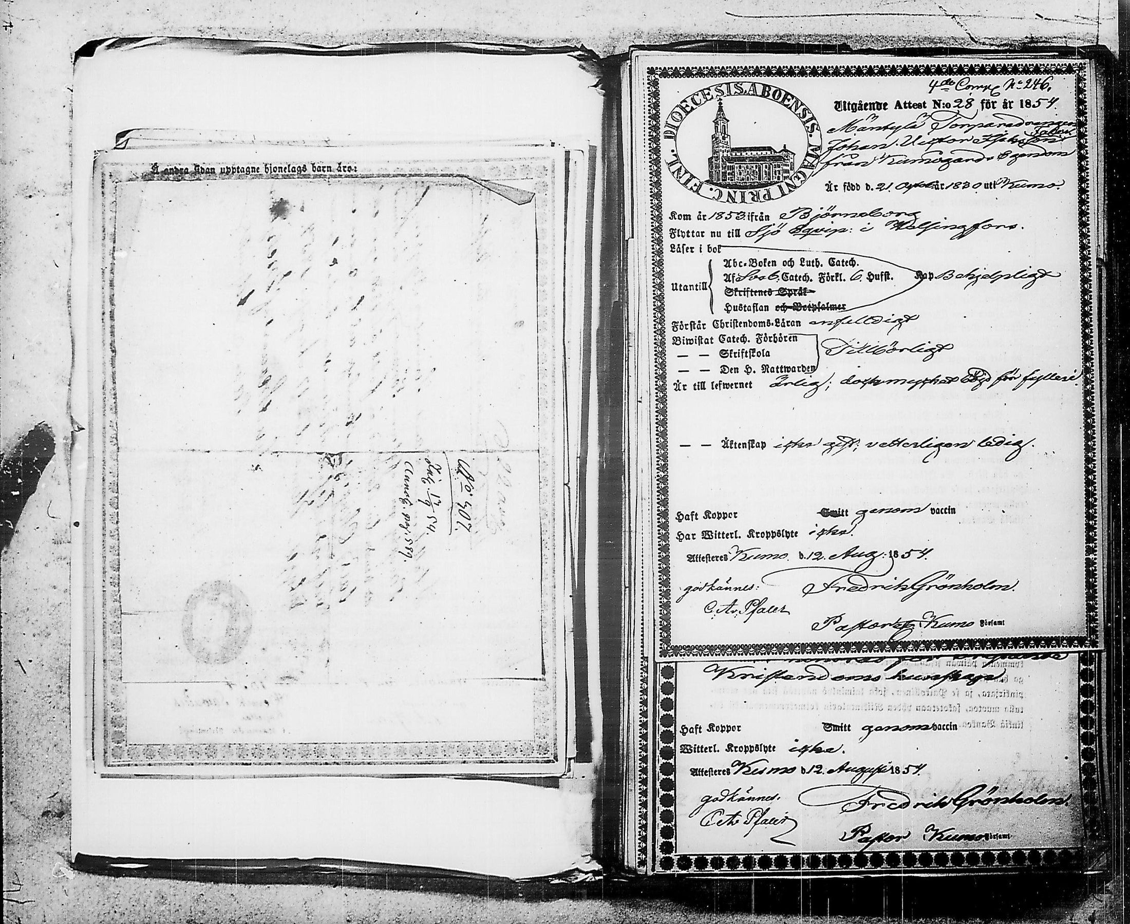 [ ../kirjat/Kirkonkirjat/ensimmainen_suomen_meriekipaasi/muuttokirjoja_1854-1855_es177/kuvat/323.jpg ]