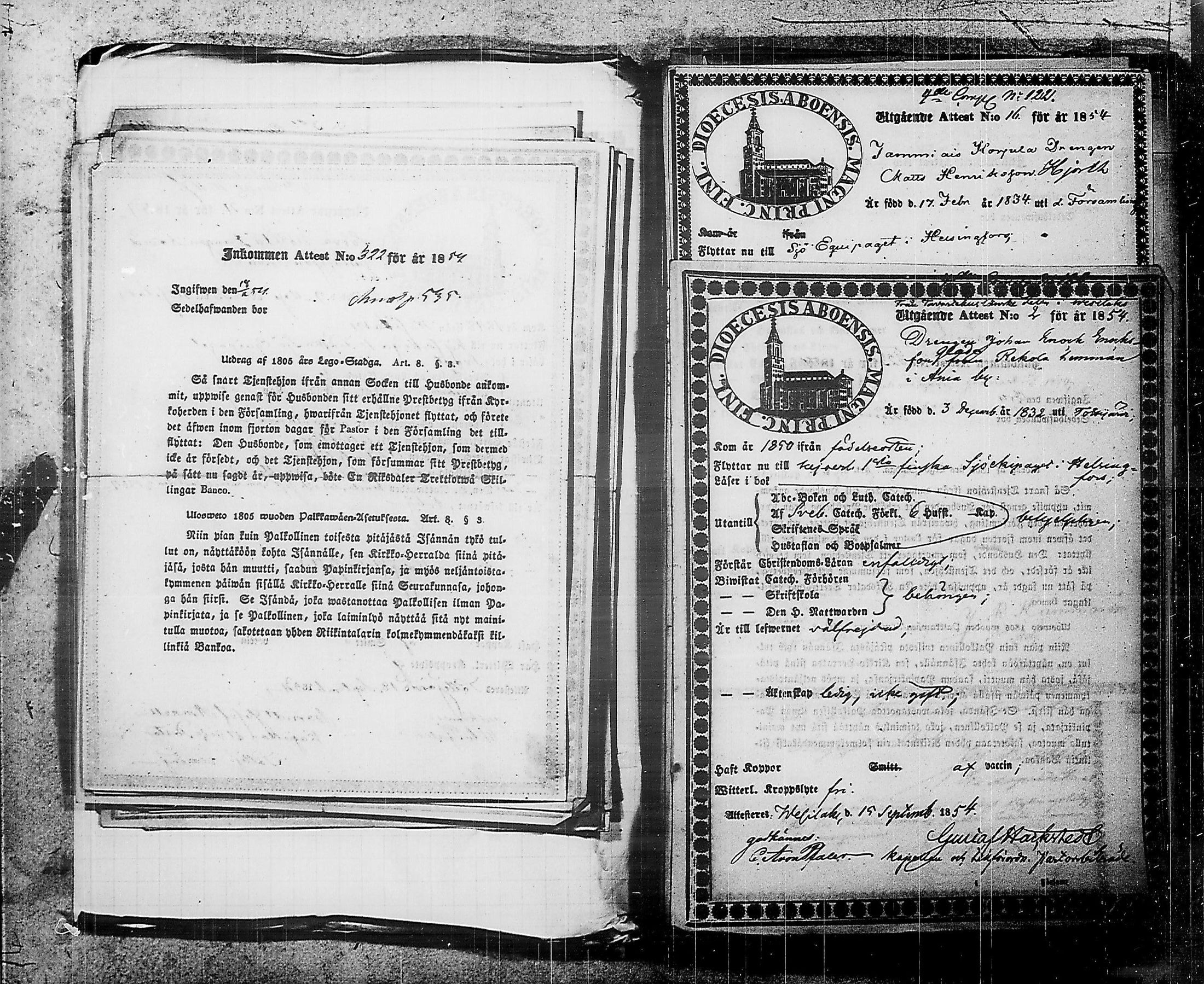 [ ../kirjat/Kirkonkirjat/ensimmainen_suomen_meriekipaasi/muuttokirjoja_1854-1855_es177/kuvat/338.jpg ]