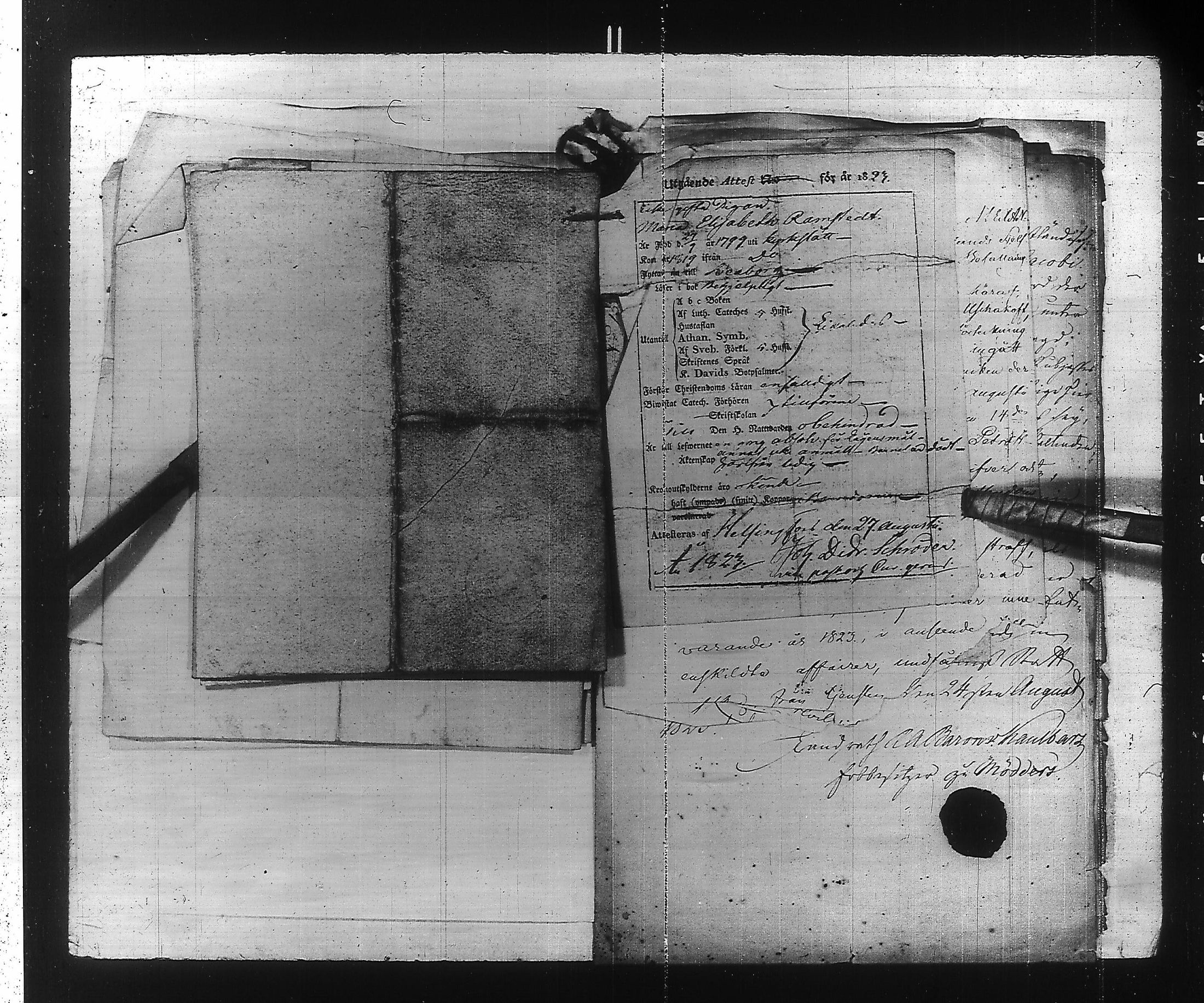 [ ../kirjat/Kirkonkirjat/ensimmainen_suomen_meriekipaasi/perukirjoja_1823-1829_es172/kuvat/26.jpg ]