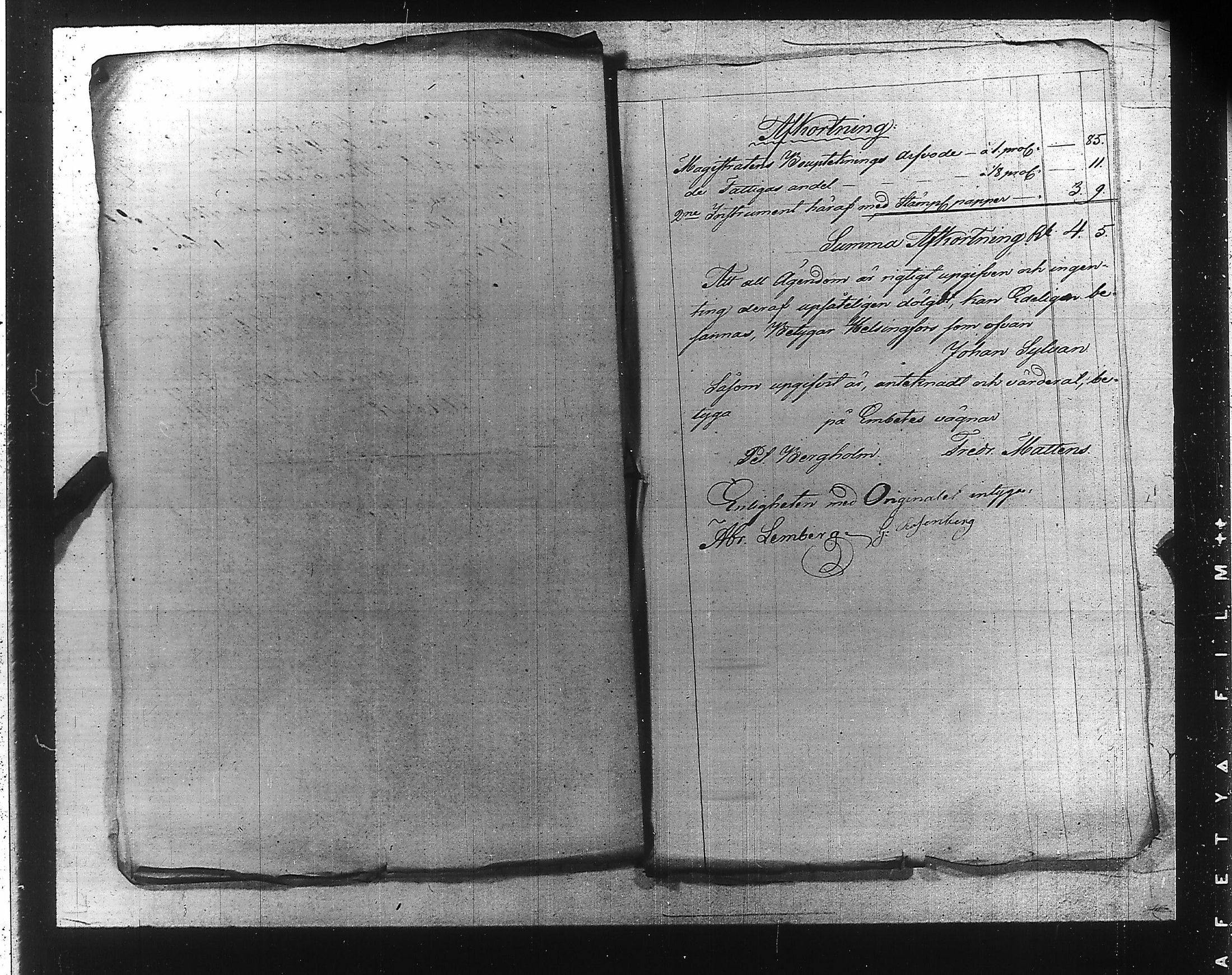 [ ../kirjat/Kirkonkirjat/ensimmainen_suomen_meriekipaasi/perukirjoja_1823-1829_es172/kuvat/555.jpg ]