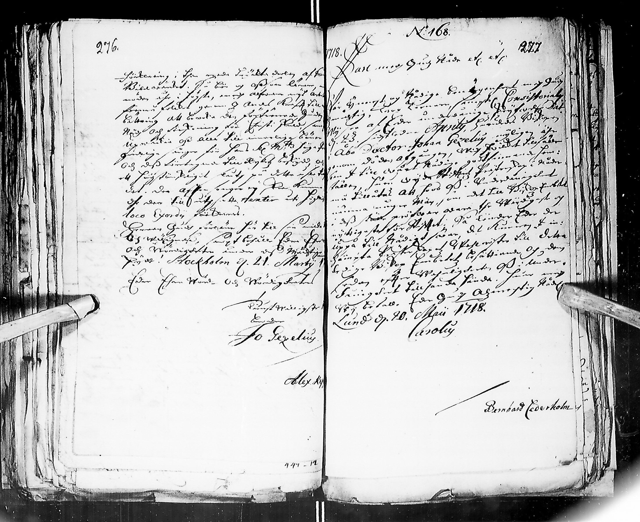 [ ../kirjat/Kirkonkirjat/ii/asiakirjoja_1704-1723_ik266/kuvat/145.jpg ]
