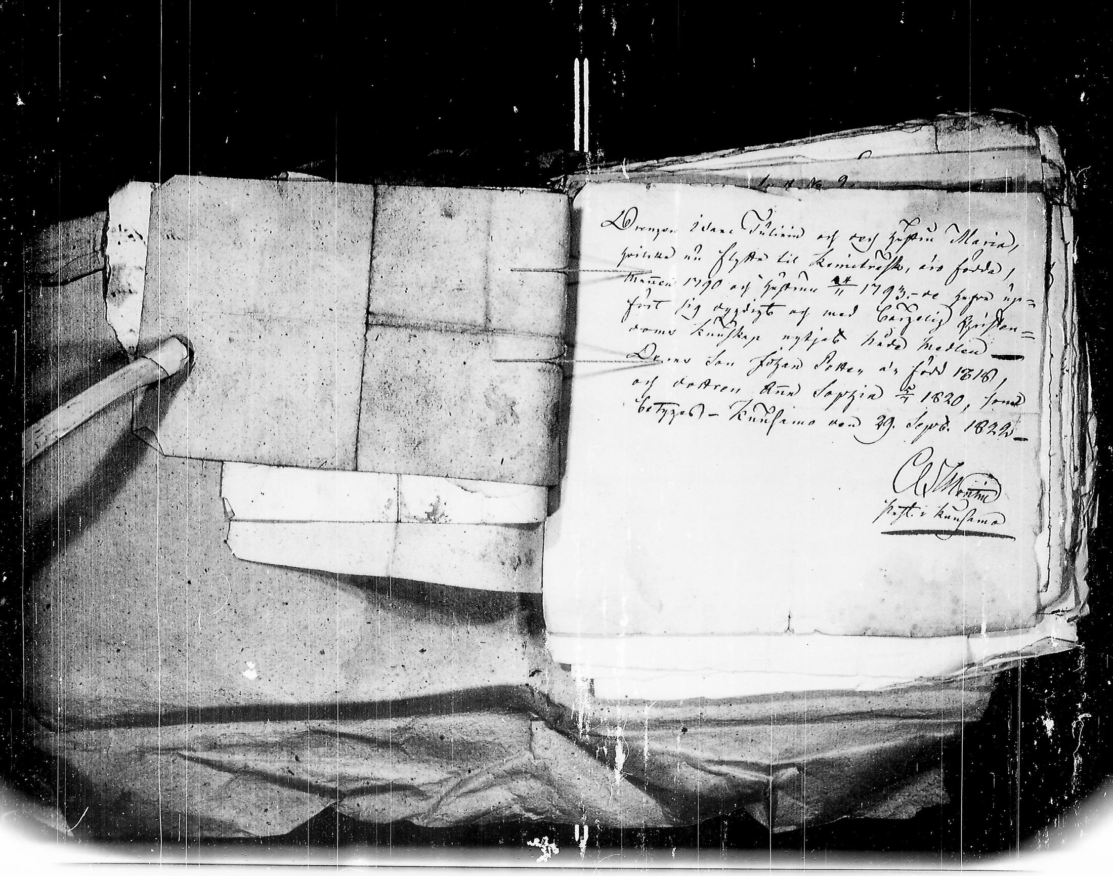 [ ../kirjat/Kirkonkirjat/kemijarvi/asiakirjoja_1820-1836_ik202-203/kuvat/9.jpg ]