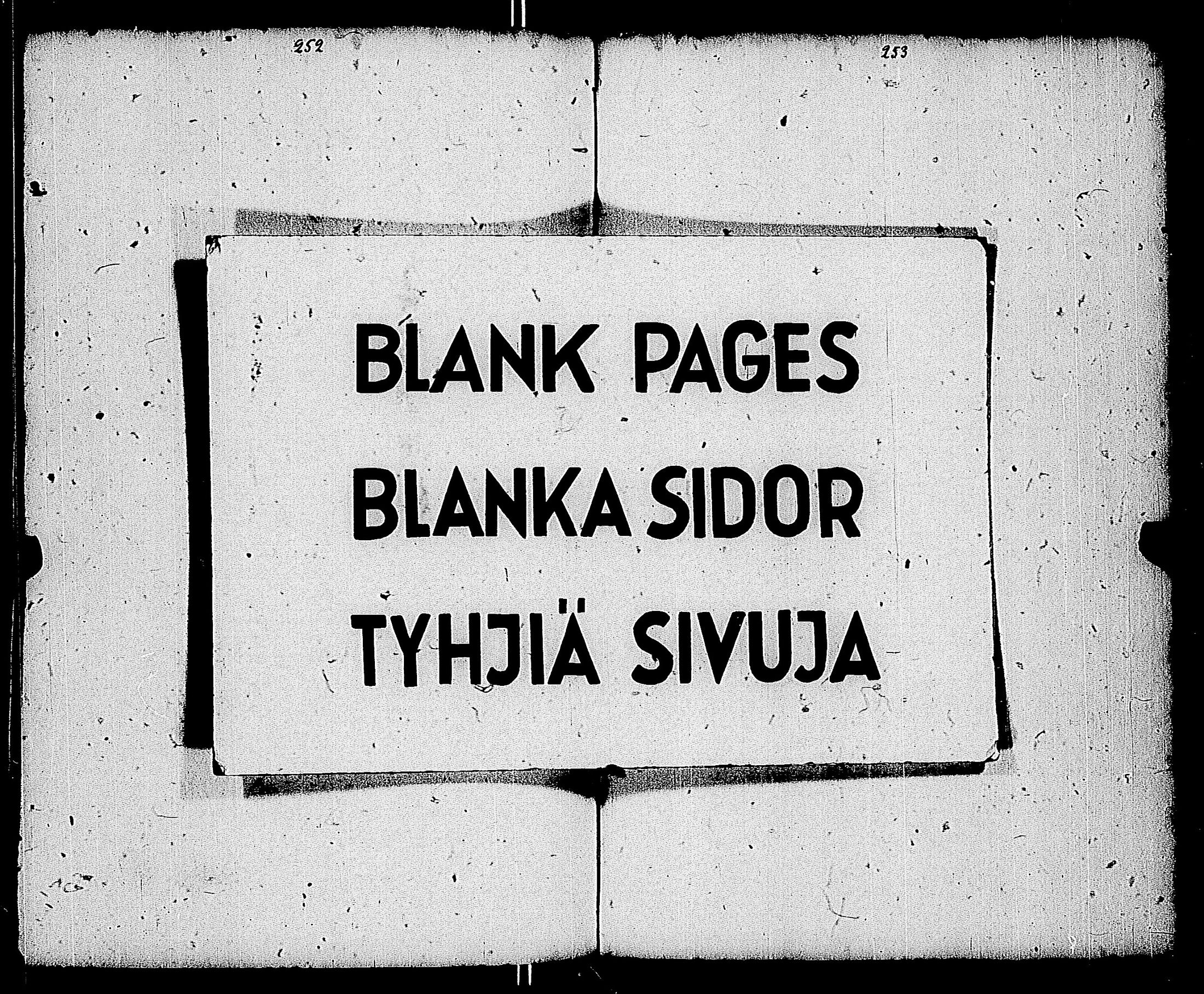 [ ../kirjat/Kirkonkirjat/kemio/syntyneet-vihityt-kuolleet_1679-1701_jk609/kuvat/114.jpg ]