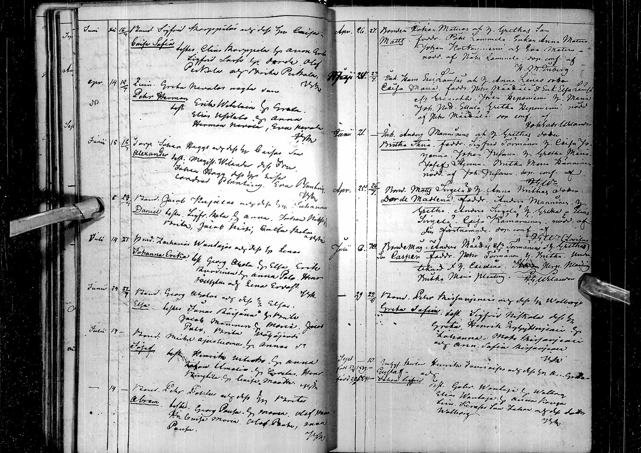 [ ../kirjat/Kirkonkirjat/kuusamo/syntyneet-vihityt-kuolleet_1837-1855_ik233/kuvat/57.jpg ]