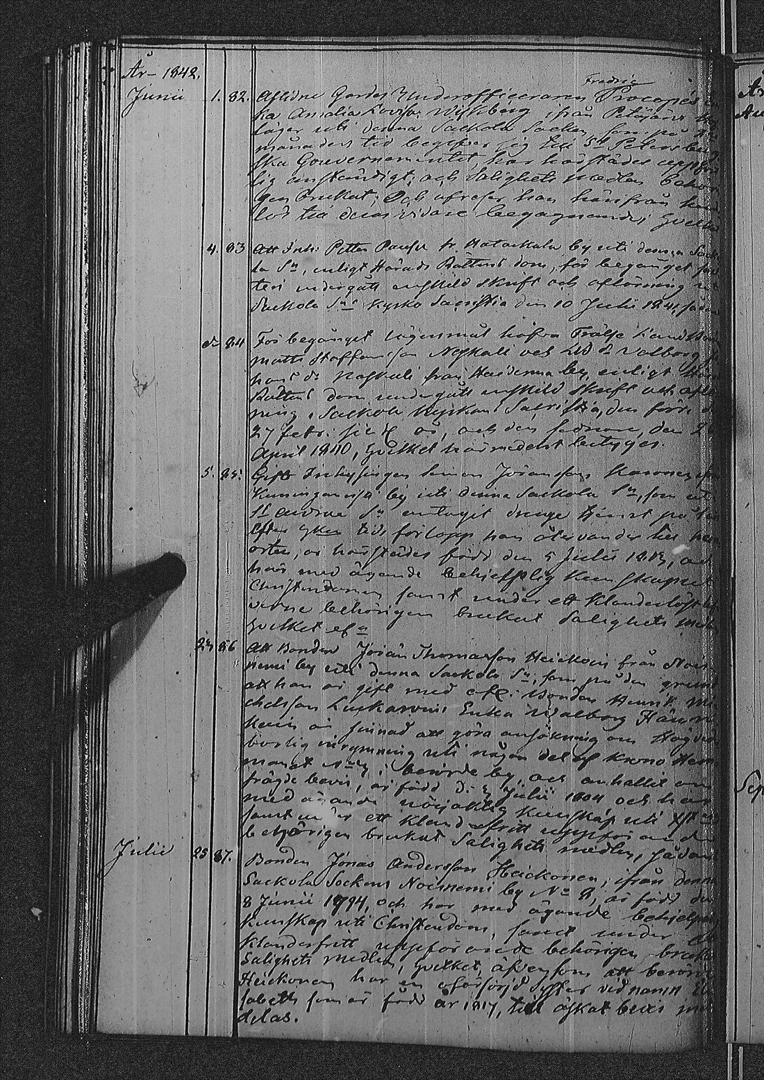 [ ../kirjat/Kirkonkirjat/sakkola/asiakirjoja_1838-1843_uk746/kuvat/96.jpg ]