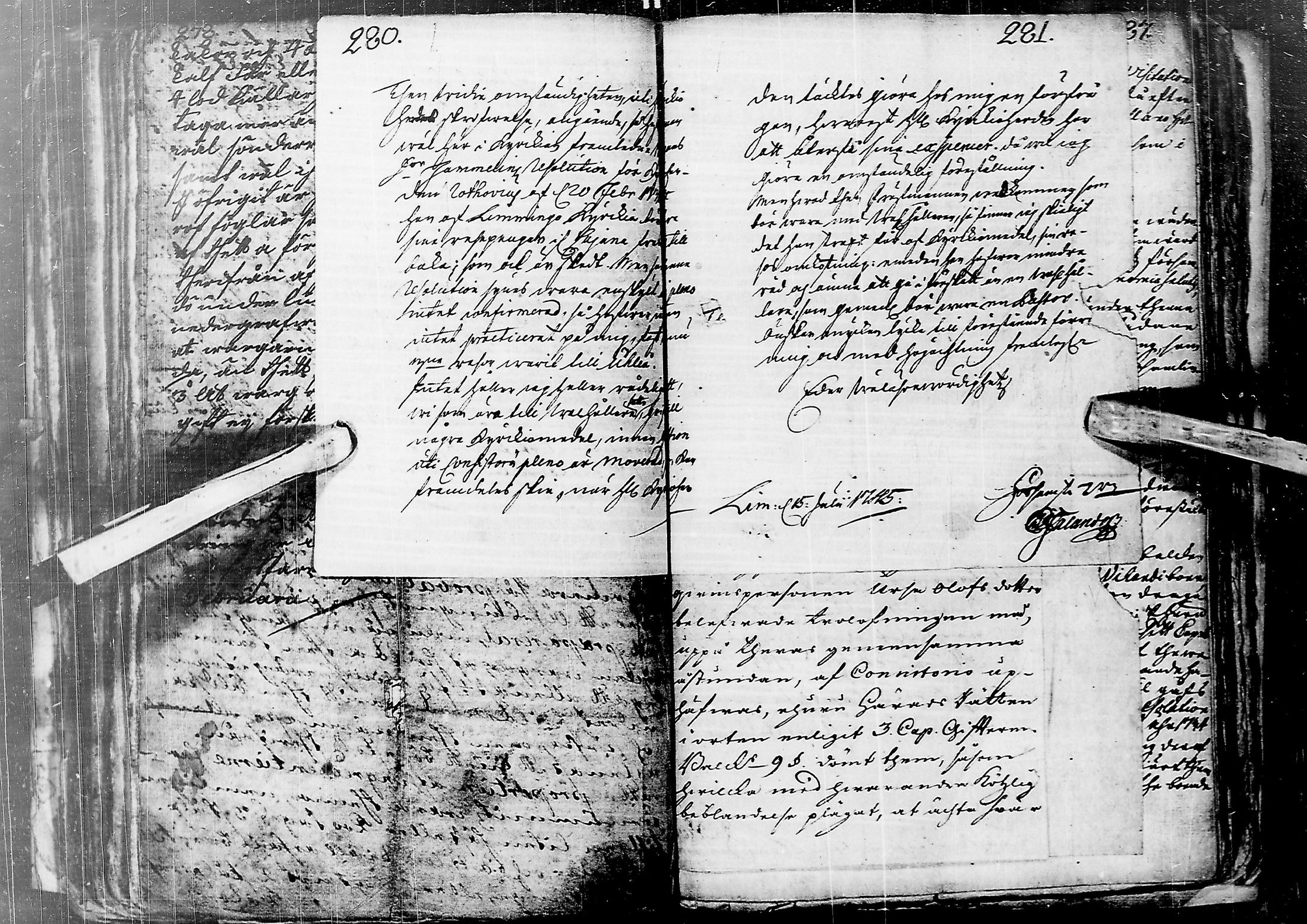 [ ../kirjat/Kirkonkirjat/saloinen/tarkastuspoytakirjoja_1668-1758_ik548/kuvat/147.jpg ]