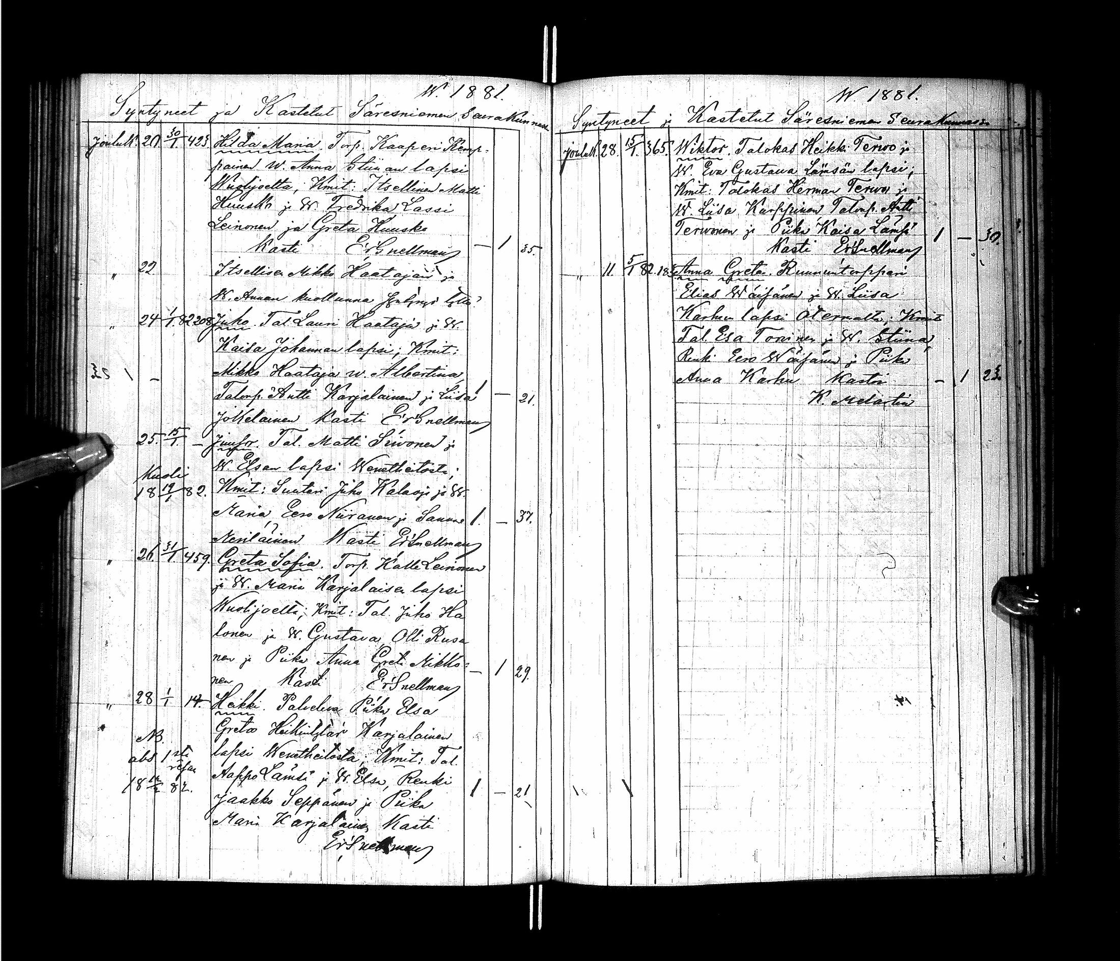 [ ../kirjat/Kirkonkirjat/saraisniemi/syntyneet_1859-1883_ik108-109/kuvat/133.jpg ]
